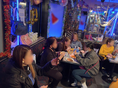 フィリピンレストラン Venus のパーティー風景その3